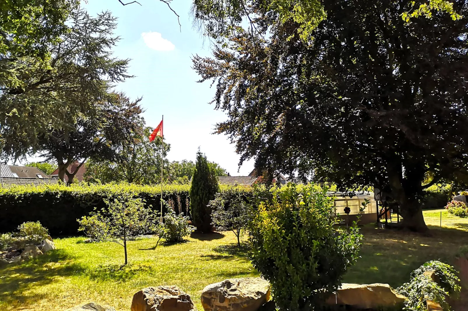Monteurwohnung am Bauernhof-Gardens summer