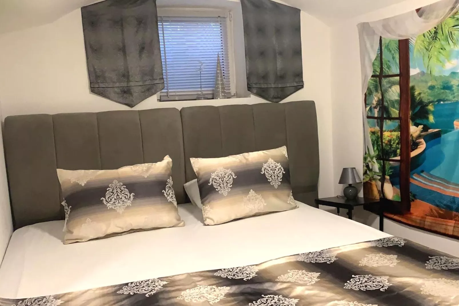 Kispet zwei Doppelzimmer Oberhausen-Bedroom