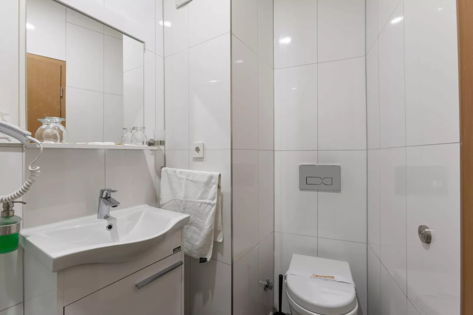 Apartment Oberhausen 2 Personen II-Bathroom
