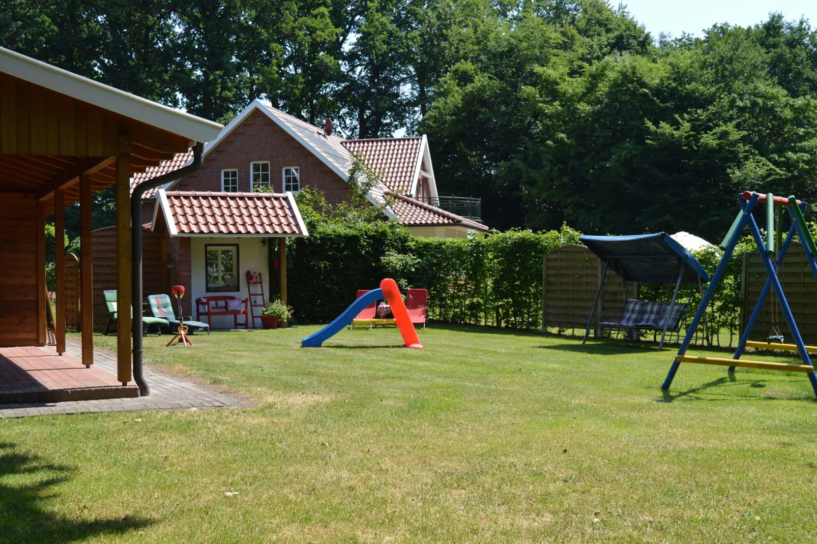 Landhaus Lindern-Gardens summer