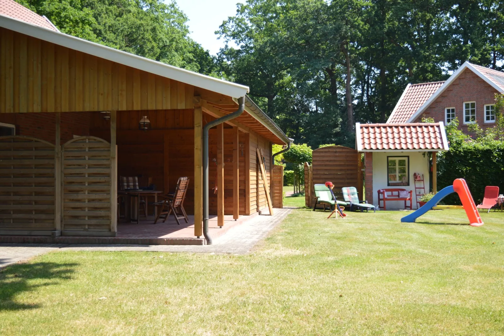 Landhaus Lindern-Gardens summer