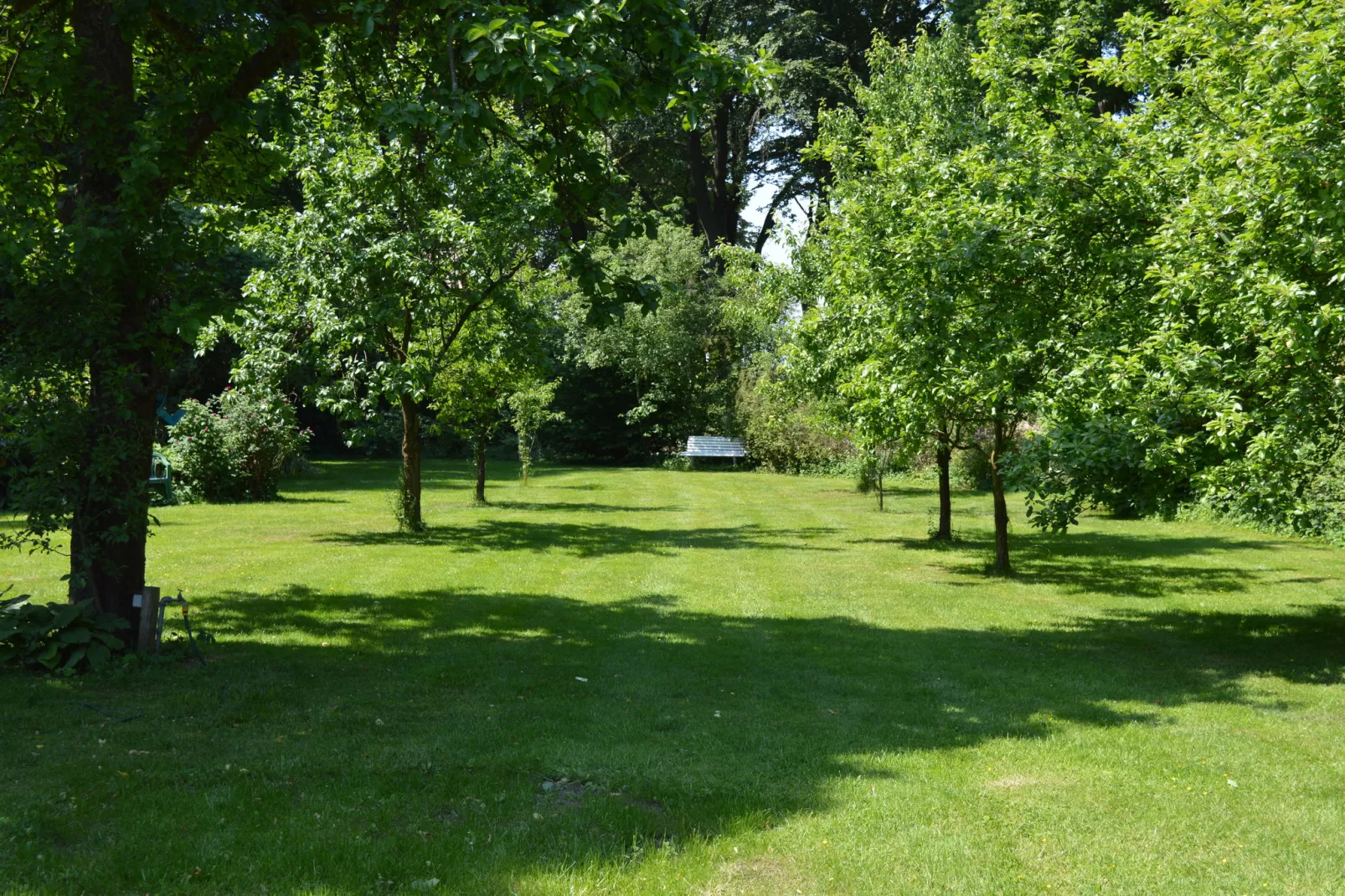 Landhaus Lindern-Gardens summer