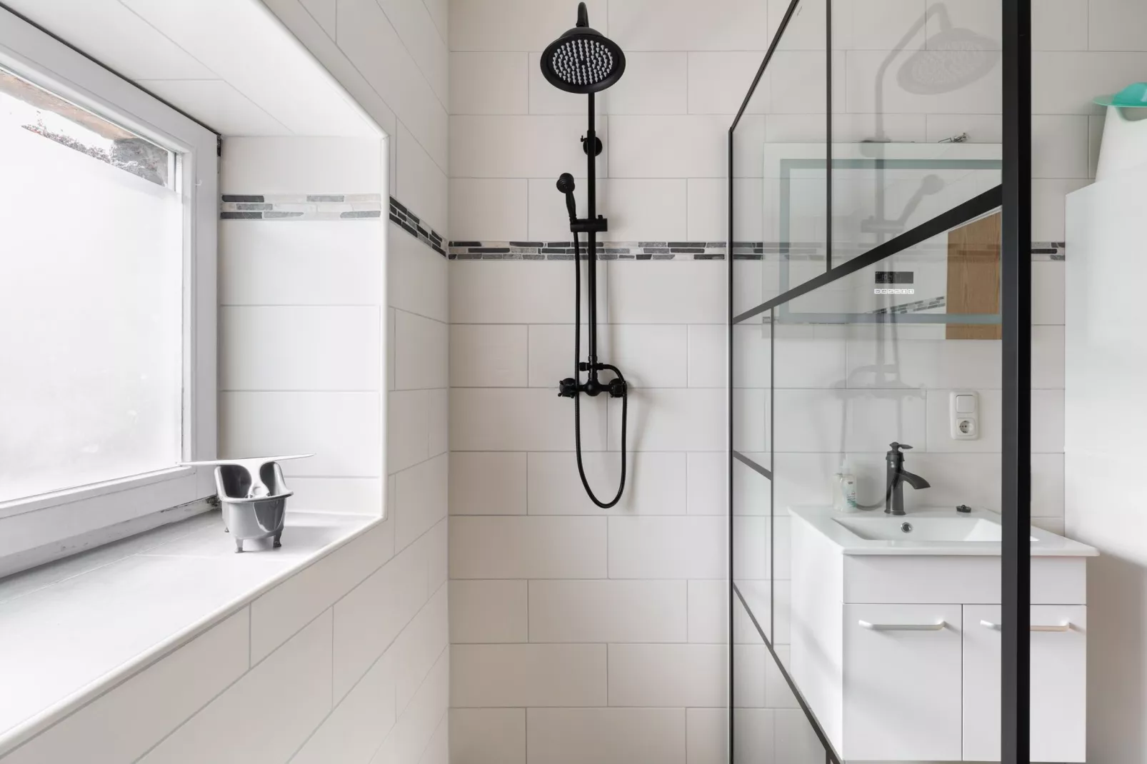 Florian-Bathroom