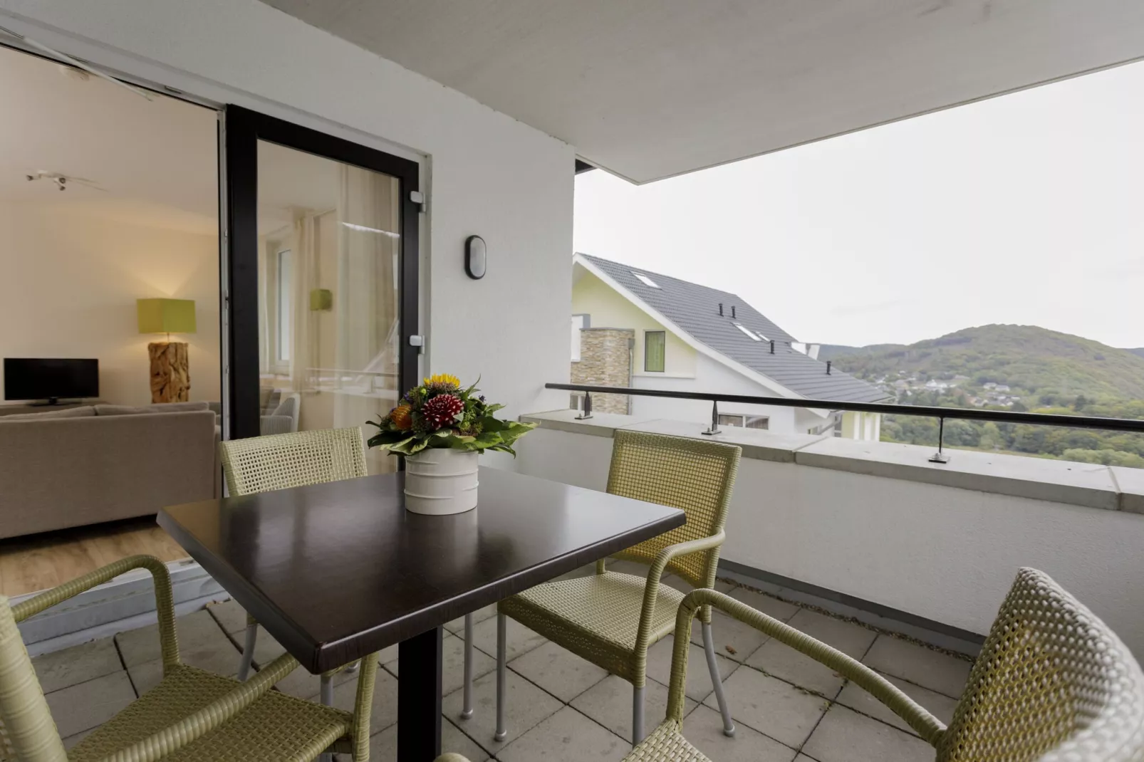 Resort Eifeler Tor 1-Terrace balcony