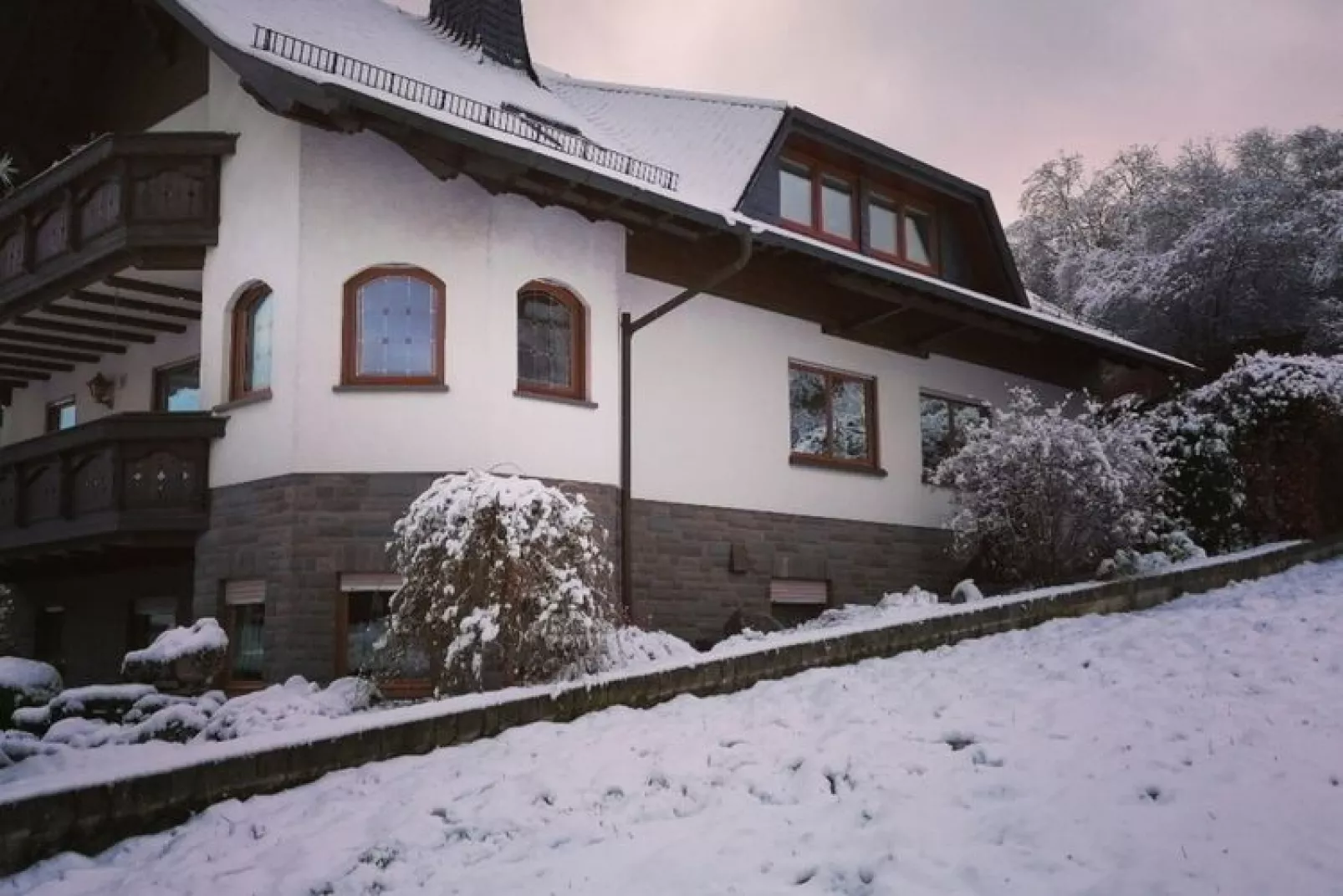 Ferienwohnung Nordschleife Nürburgring-Exterior winter