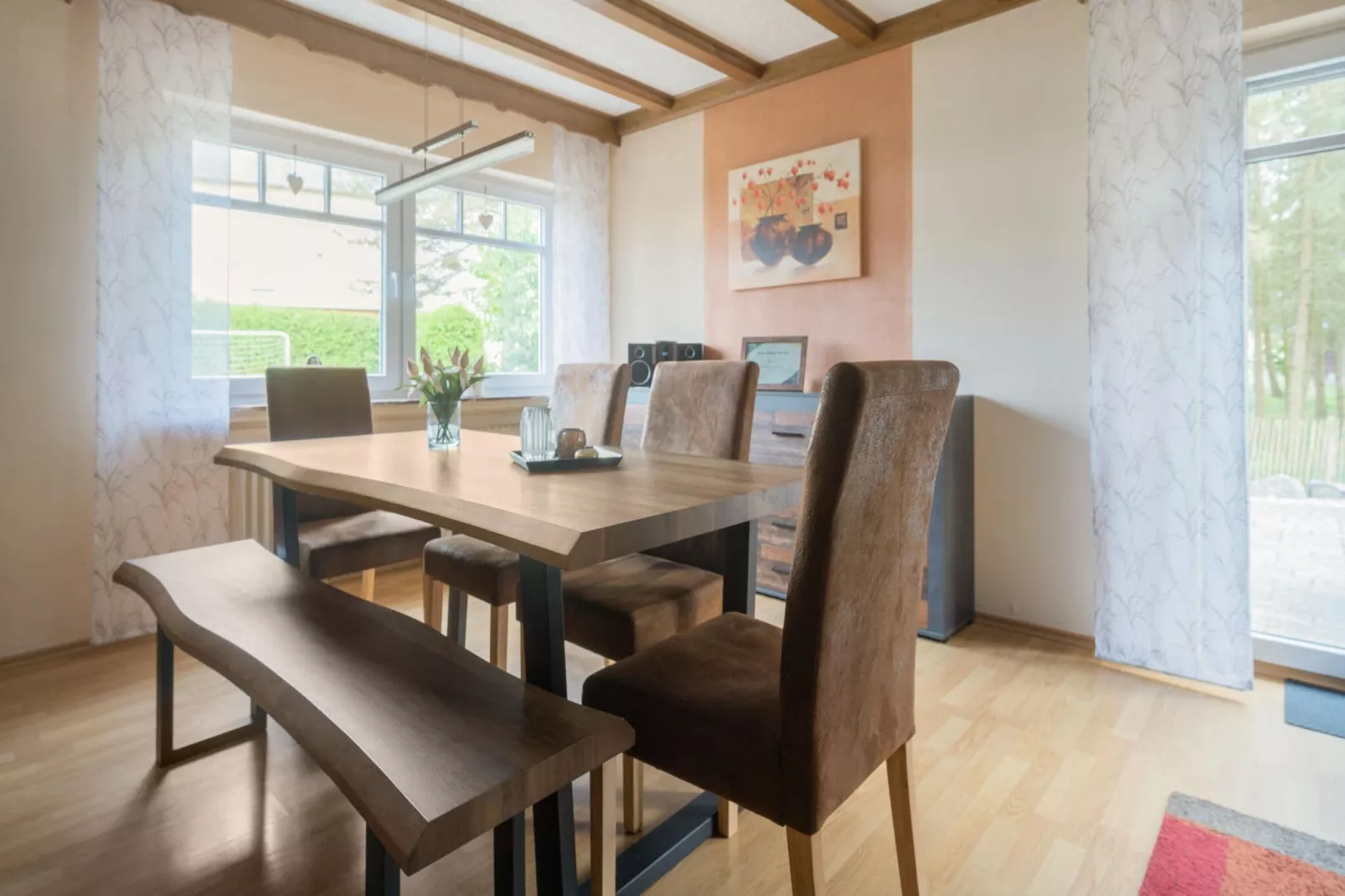 Ferienhaus zum Wäldchen-Dining room