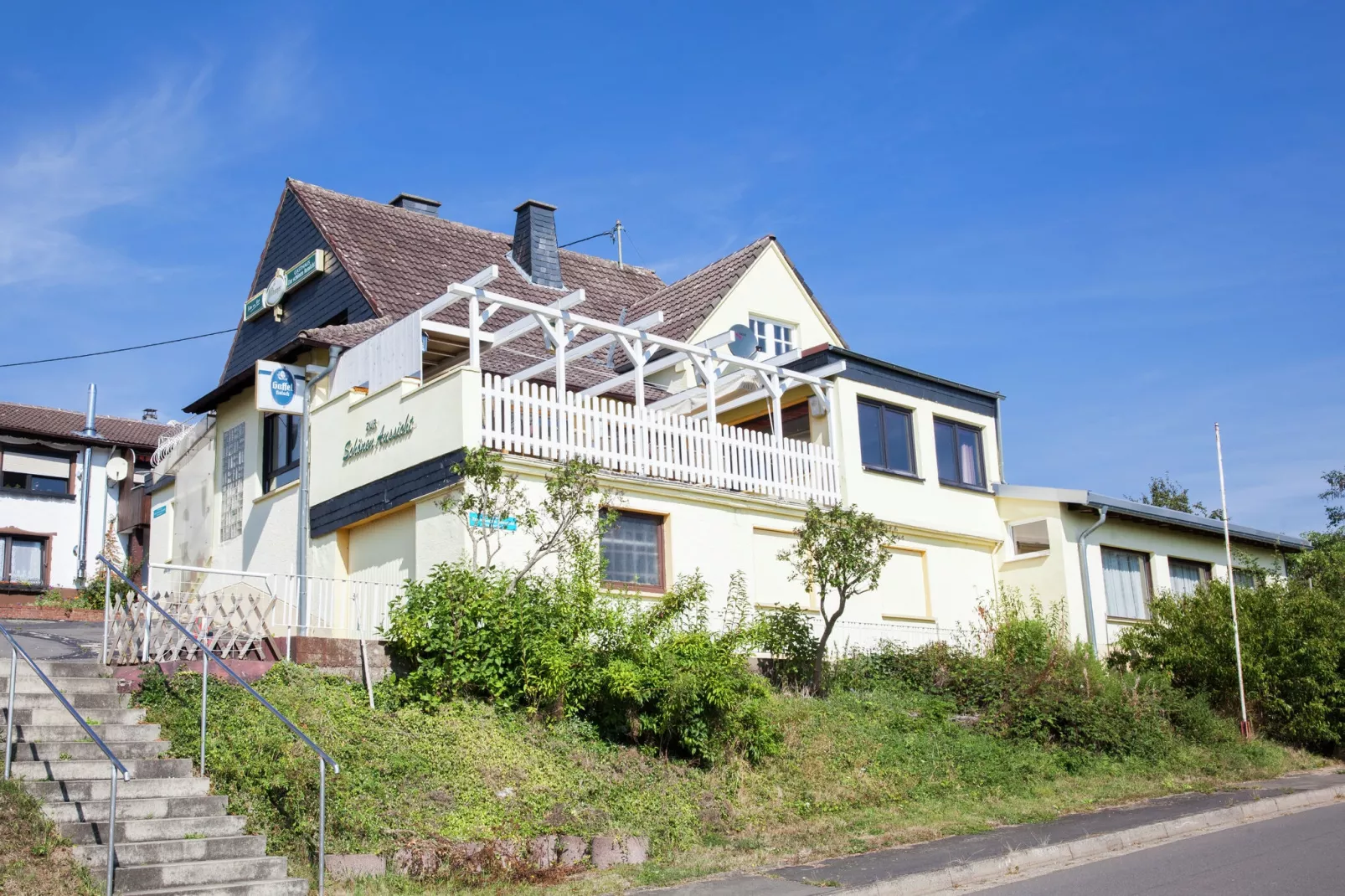 Zur Schöne Aussicht-Exterior summer