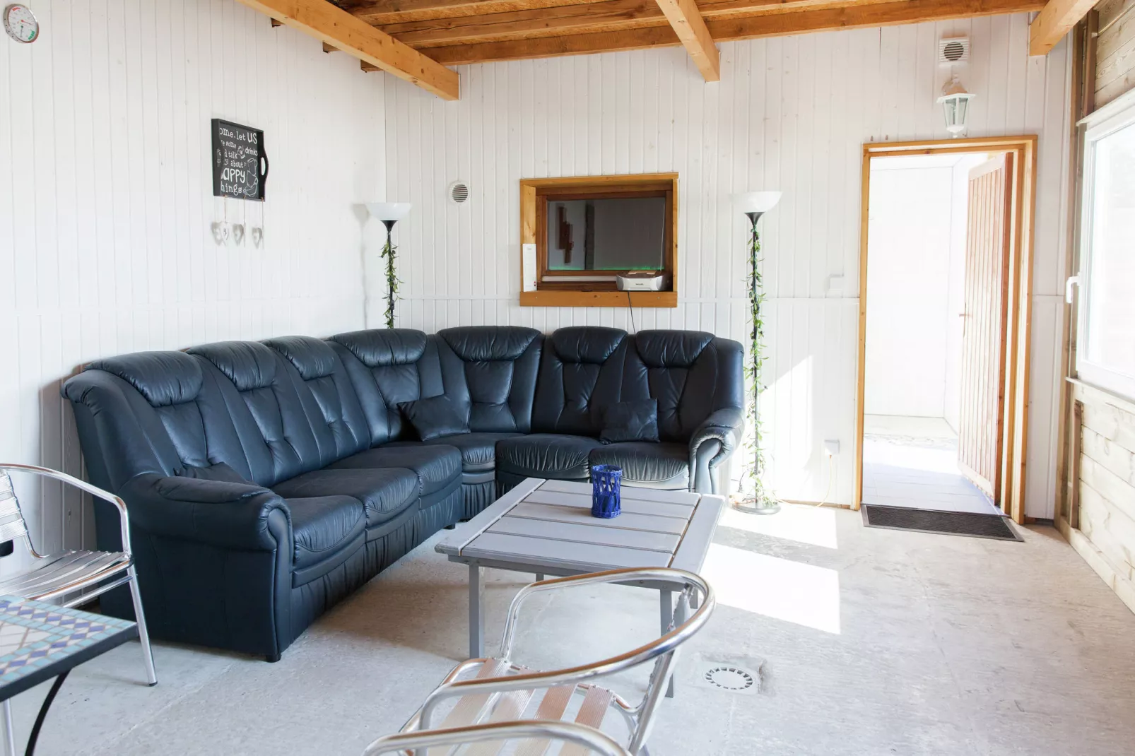 Zur Schöne Aussicht-Living room
