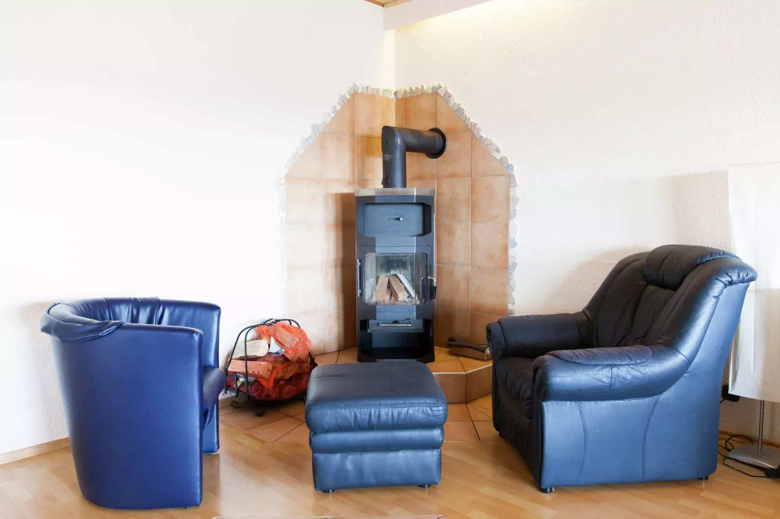 Zur Schöne Aussicht-Living room