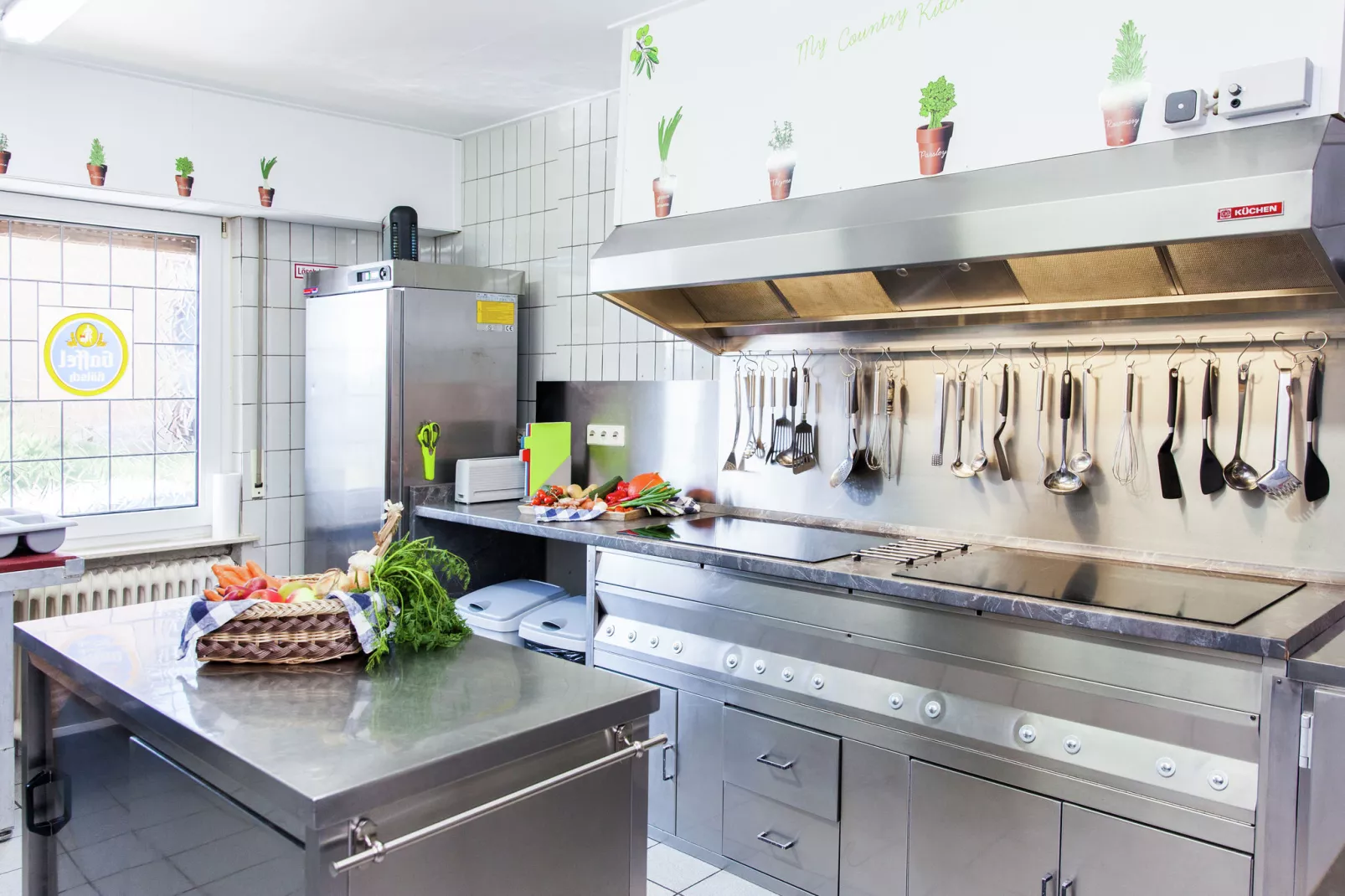Zur Schöne Aussicht-Kitchen