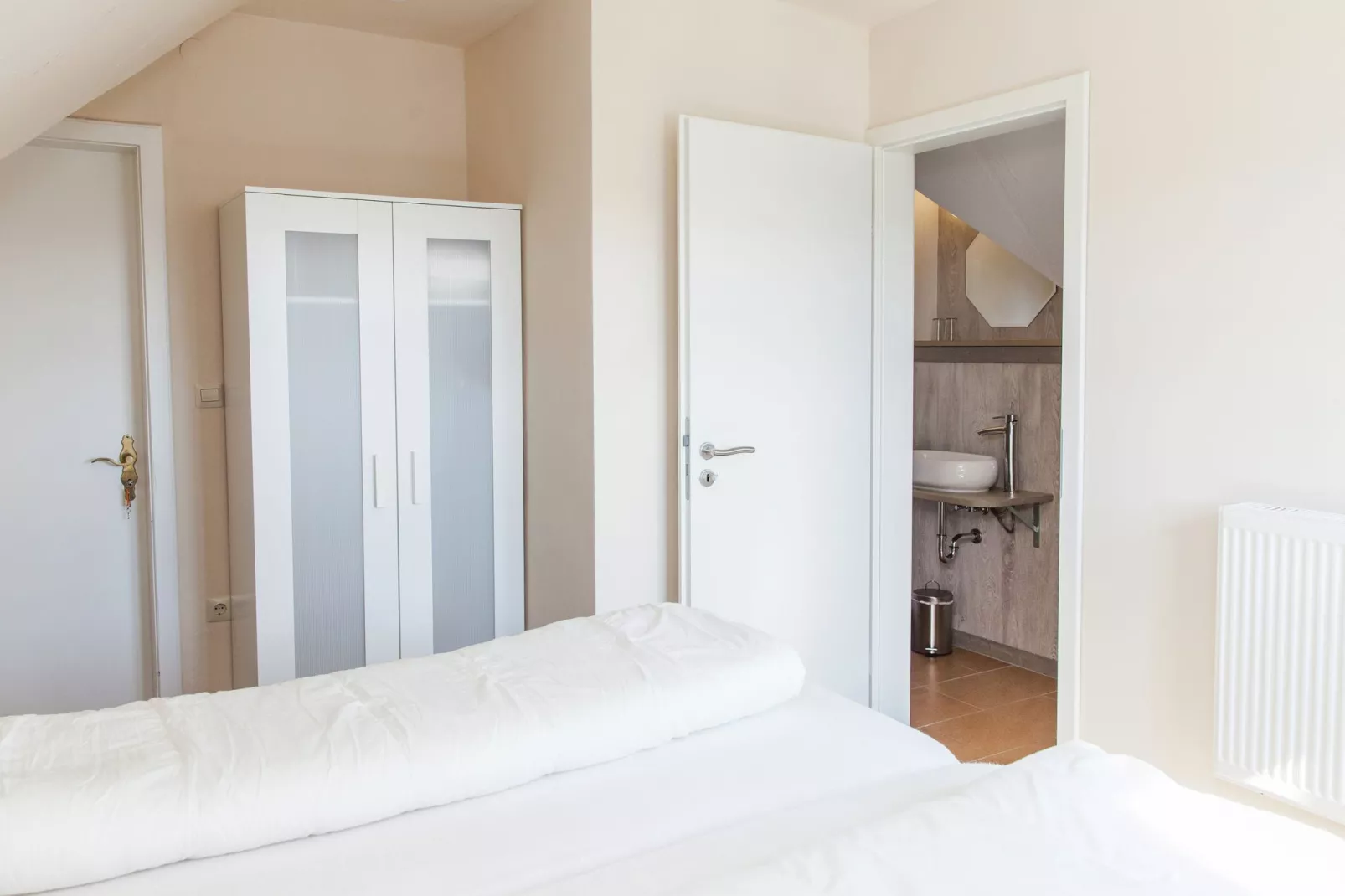 Zur Schöne Aussicht-Bedroom