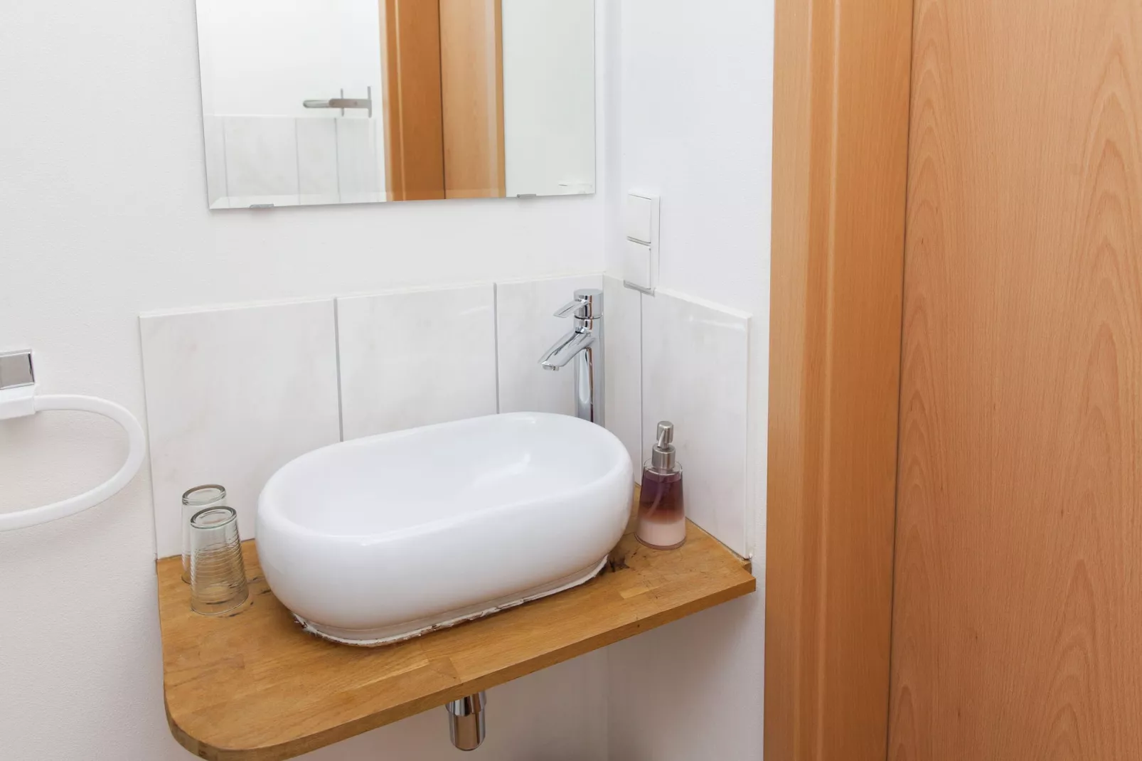 Zur Schöne Aussicht-Bathroom