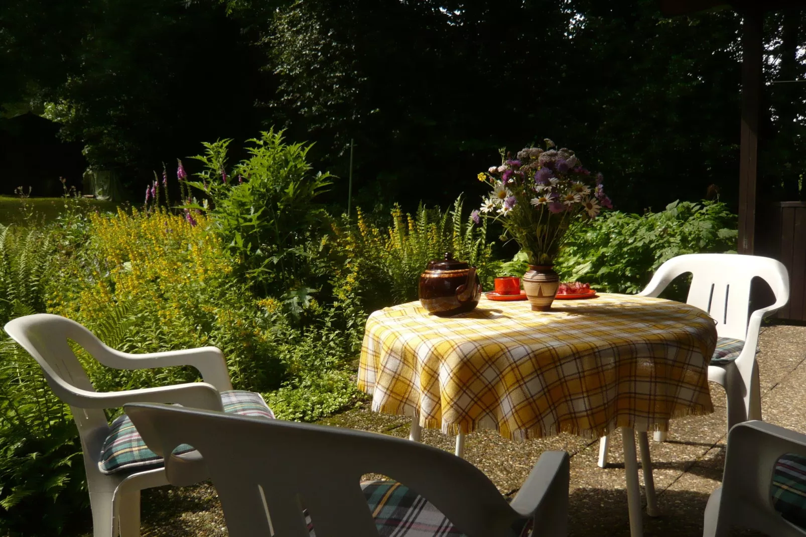 An den Wiesen-Gardens in summer