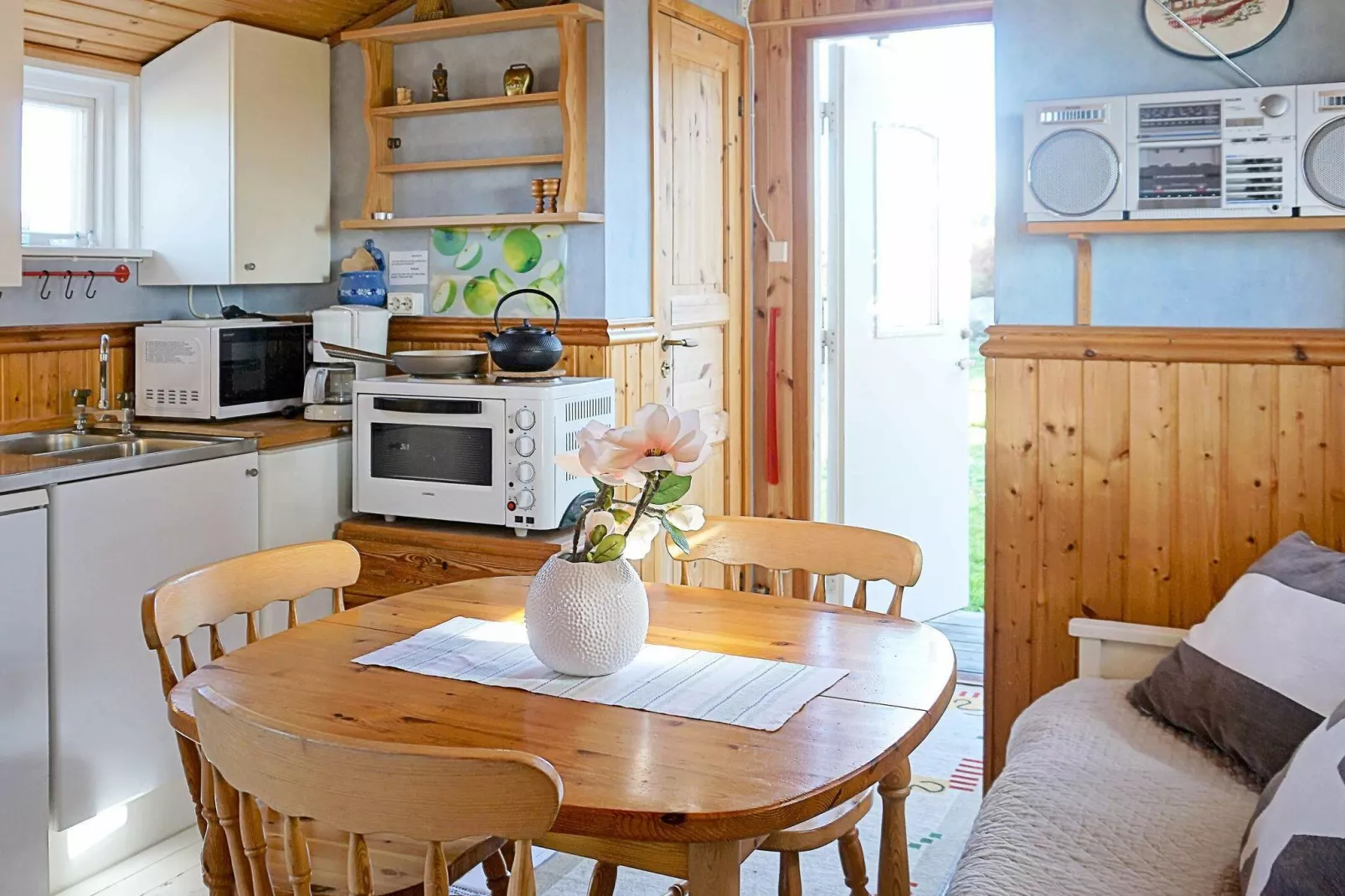 3 person holiday home in Öckerö-Indoor