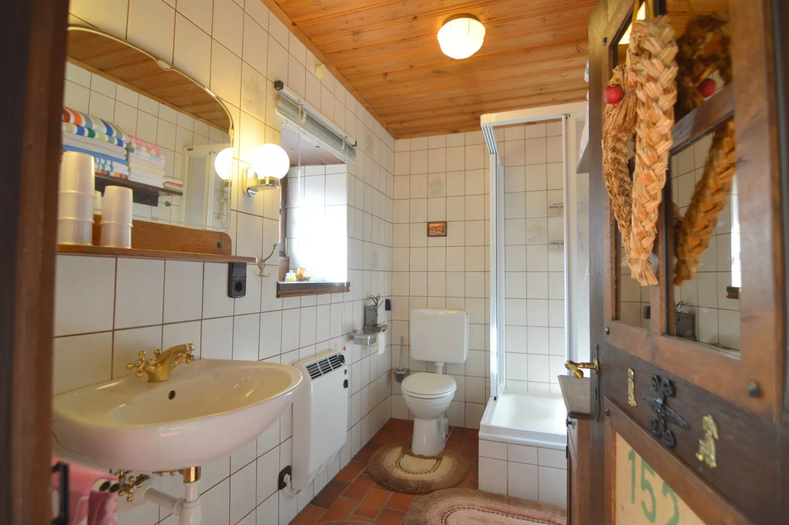 Scheune zur Schönen Aussicht-Bathroom