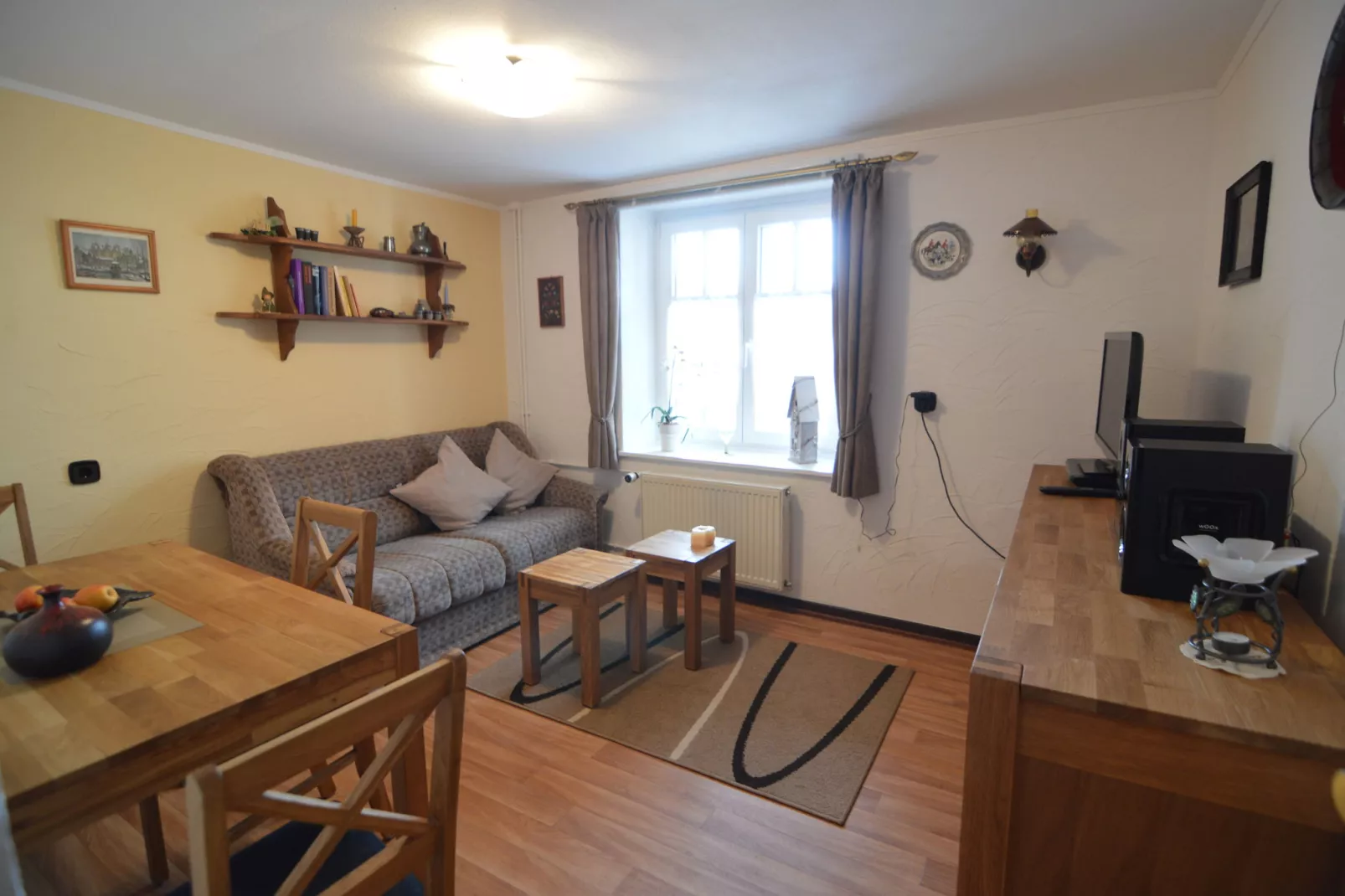 Bauern Kate Alt Dedzen-Living room
