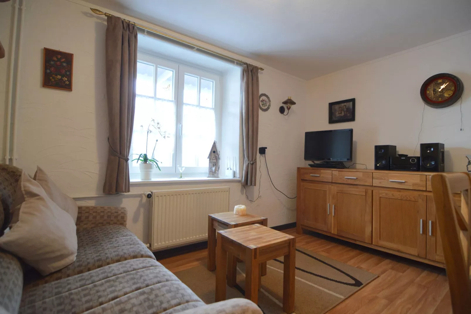 Bauern Kate Alt Dedzen-Living room