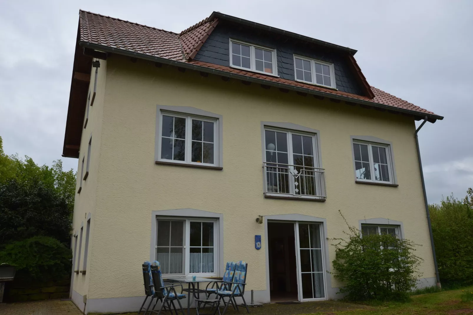 Ferienwohnung Grün - Außenbereich Sommer