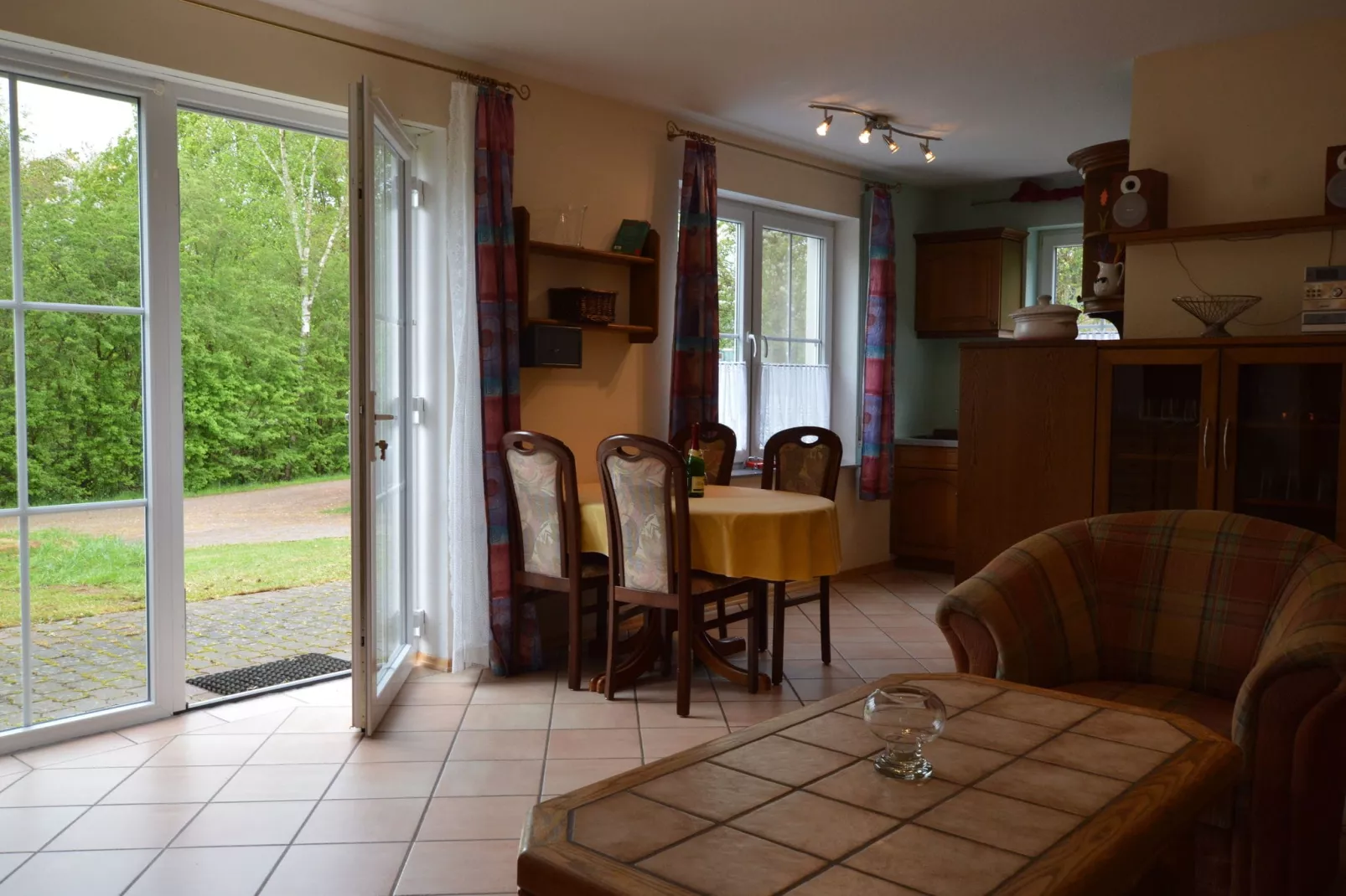 Ferienwohnung Grün - Wohnzimmer