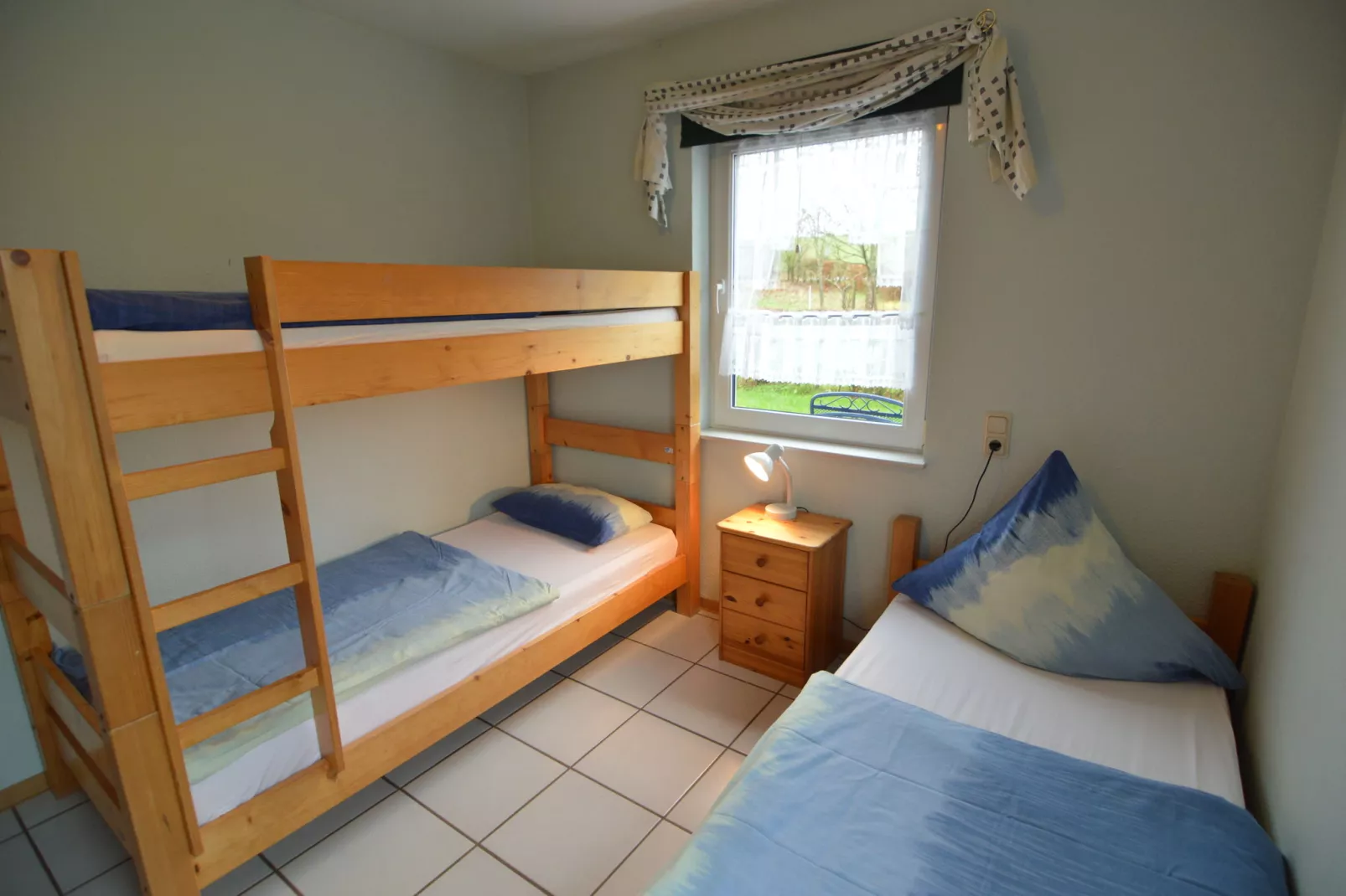Anika I-Bedroom