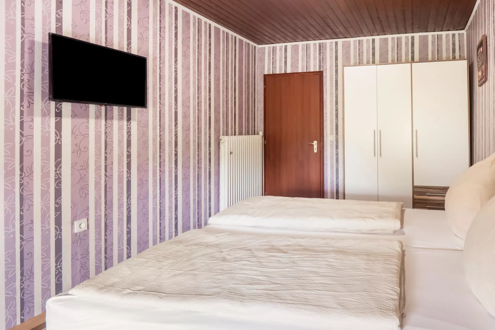 Gruppenhaus Rosenberg-Bedroom