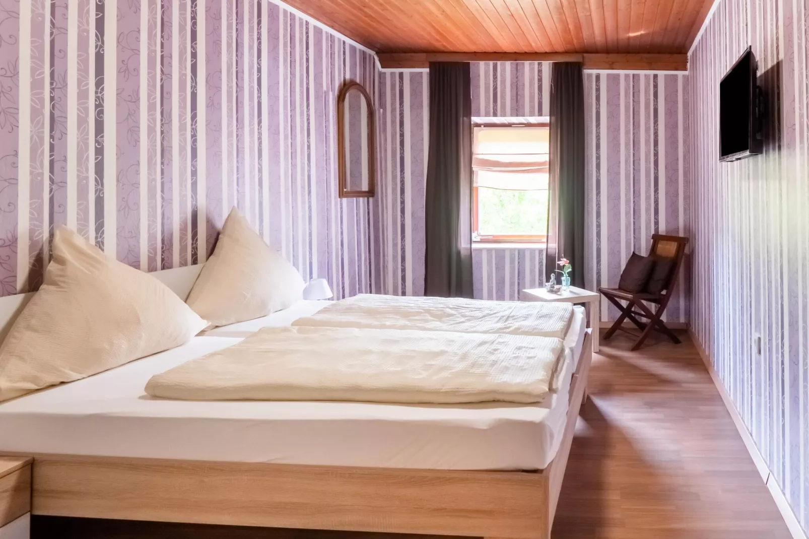 Gruppenhaus Rosenberg-Bedroom