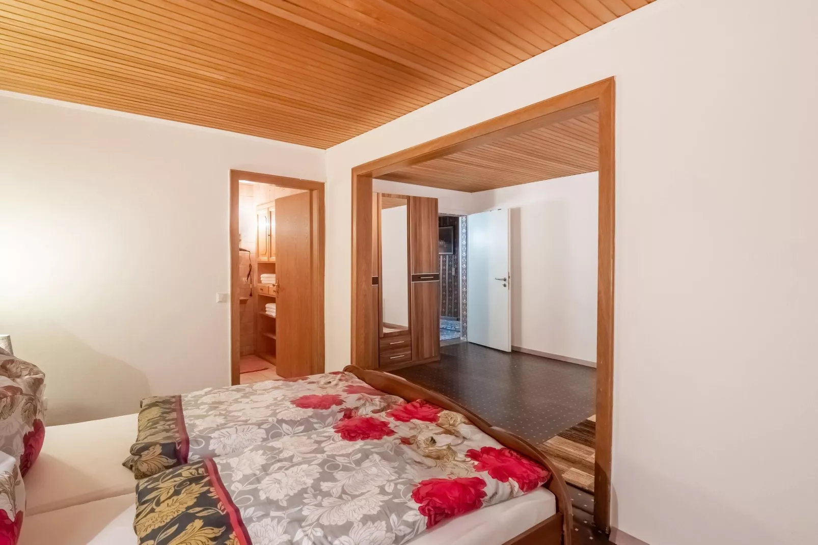 Appartement Römerhang-Bedroom
