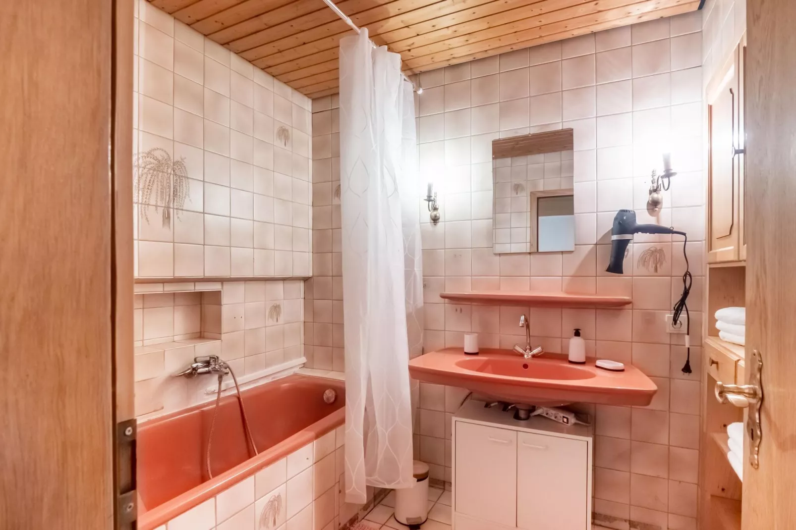 Appartement Römerhang-Bathroom