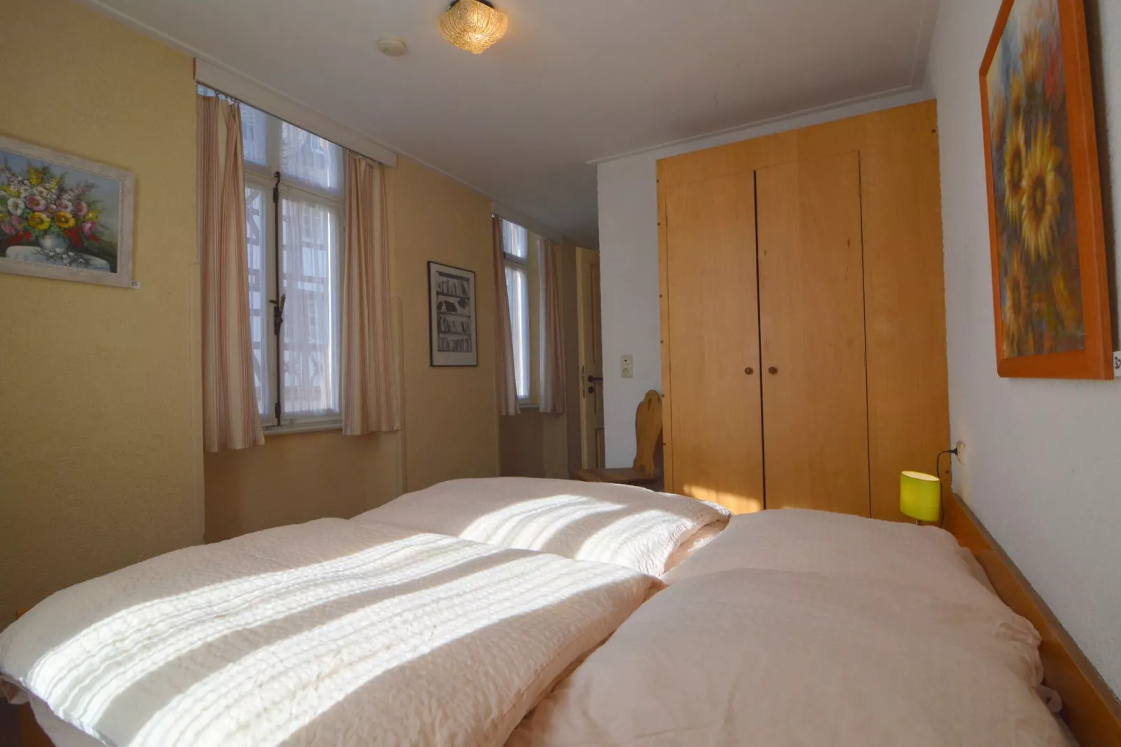 Zum Weissen Rössel-Schlafzimmer