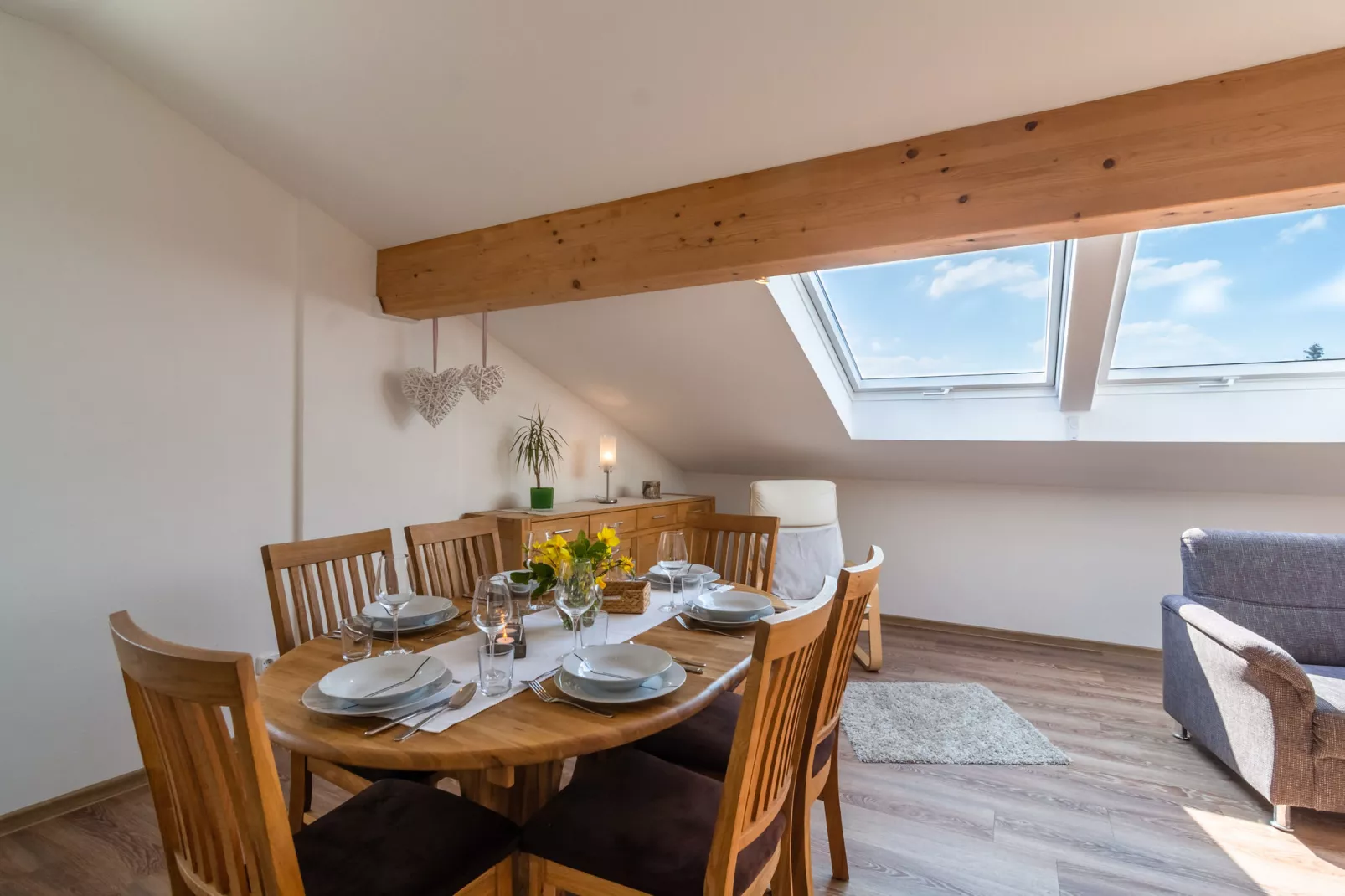 Julia OG-Dining room