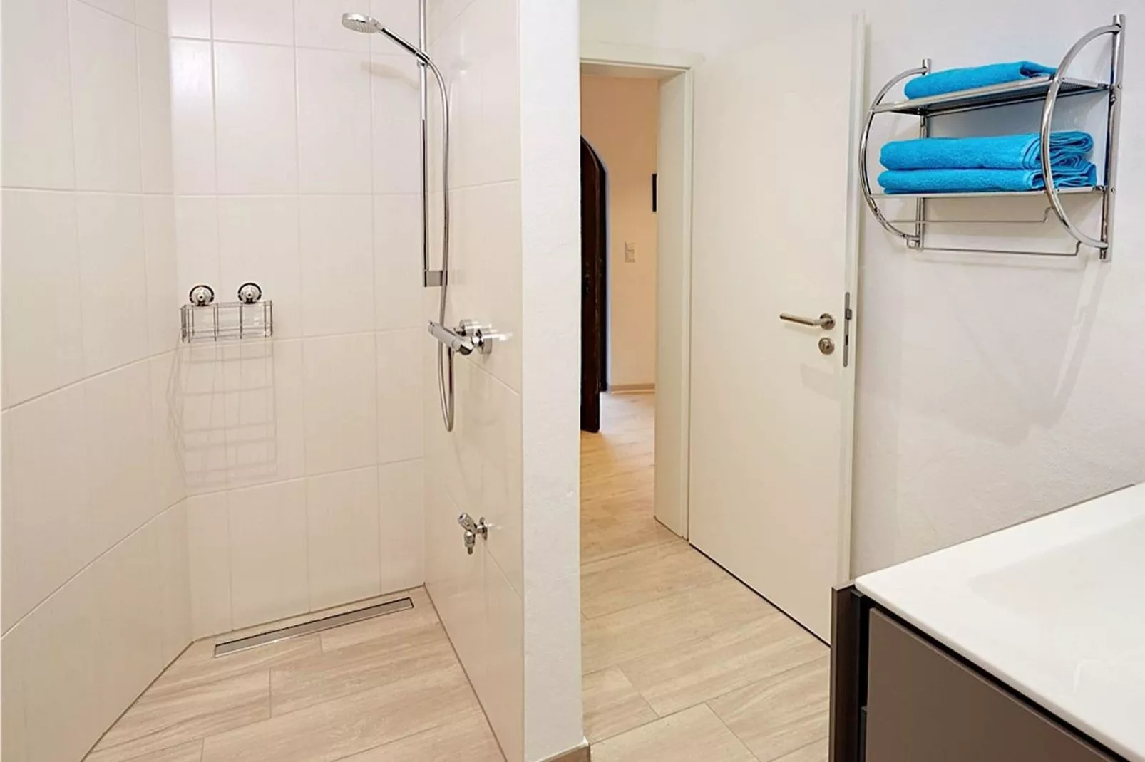 Turm zur Pfaffenley-Bathroom
