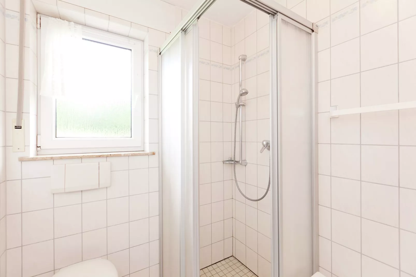 Rose-Bathroom