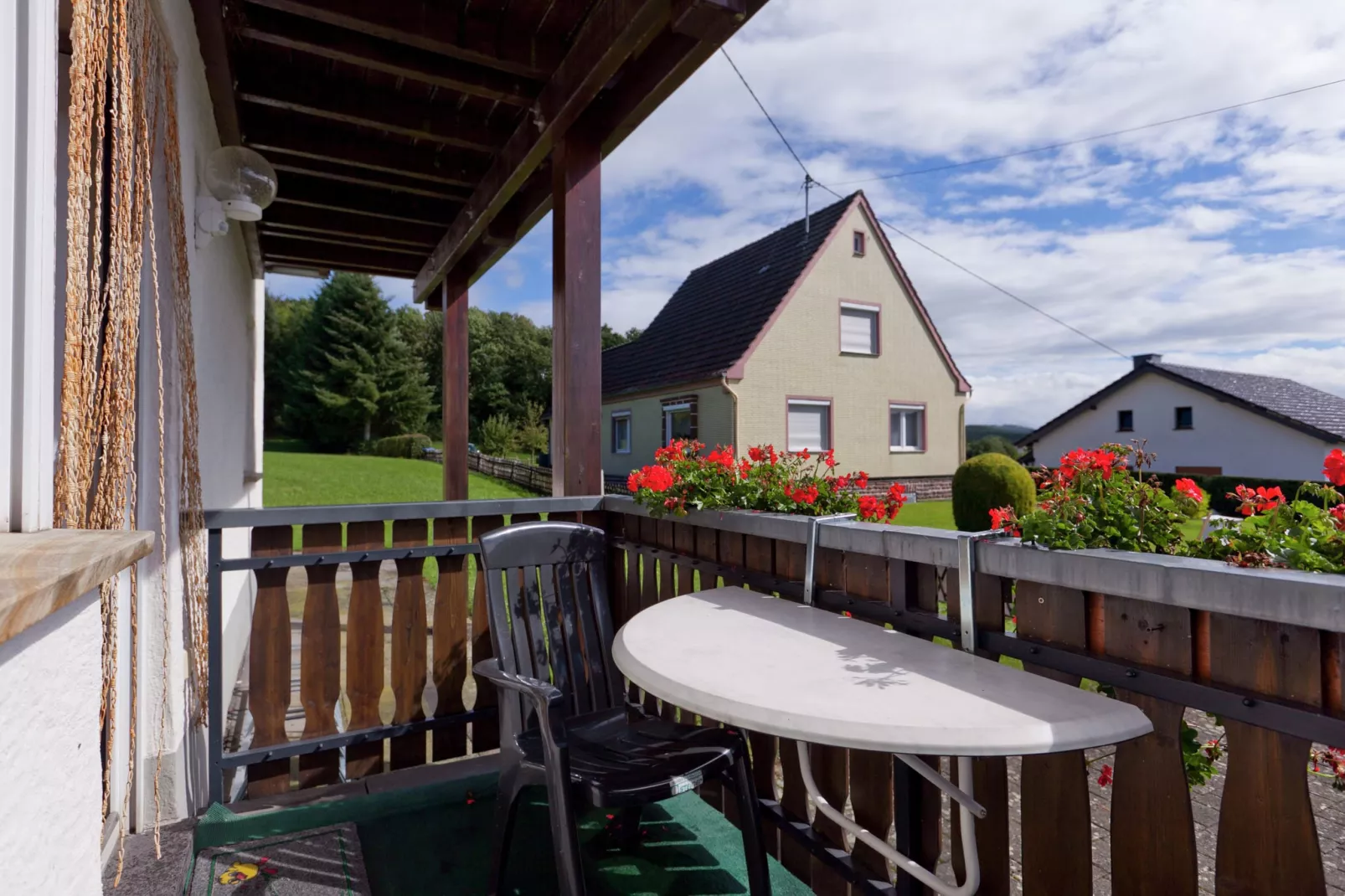 Rose-Terrace balcony