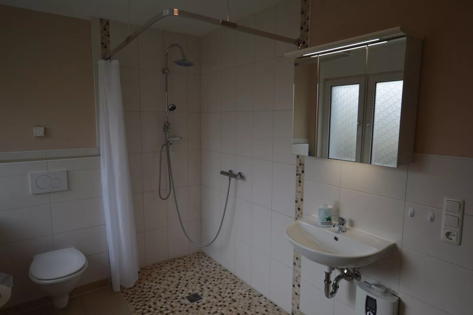 Ferienwohnung zum Weiher-Bathroom