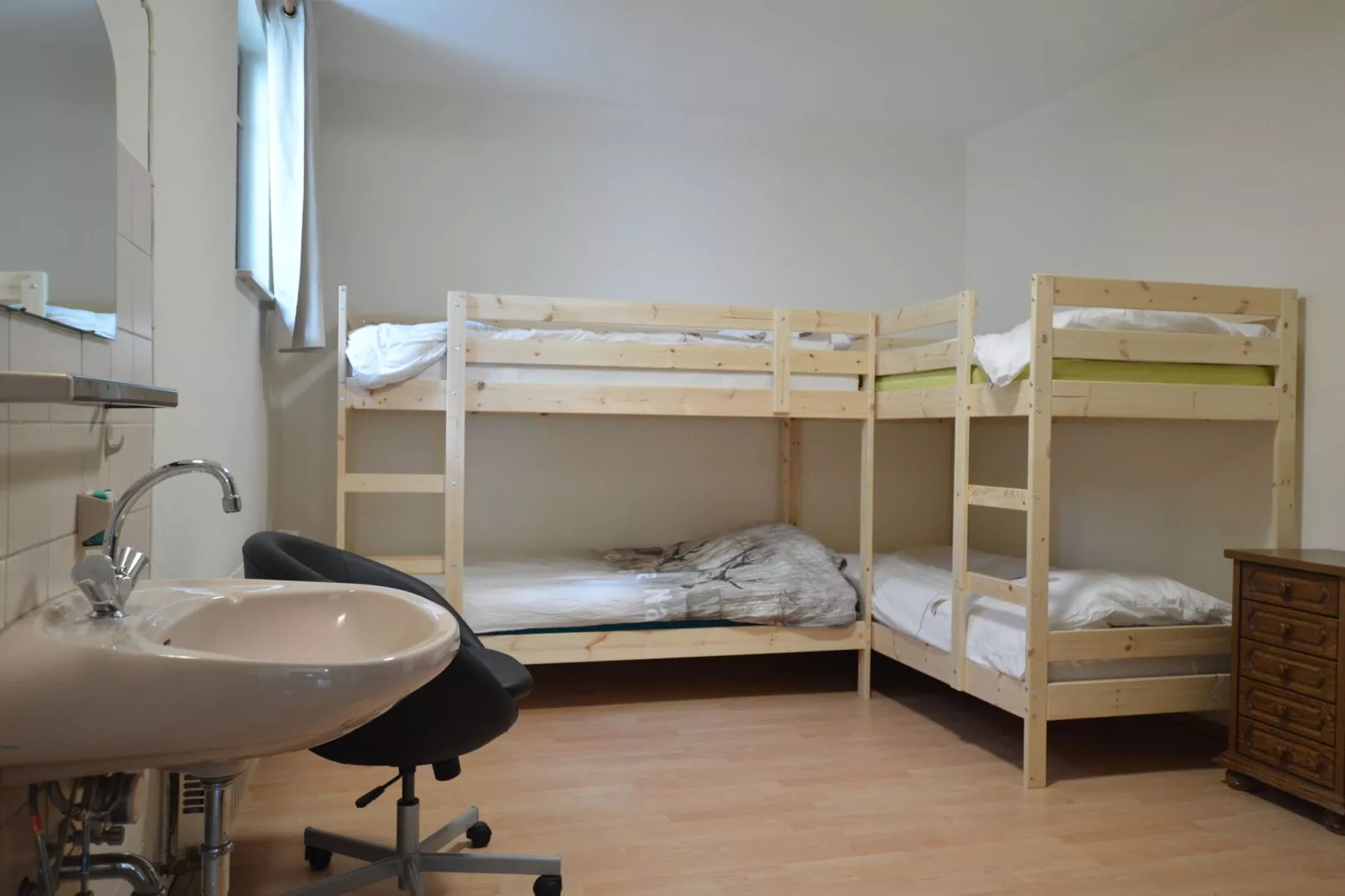 Ferienwohnung Waldblick-Schlafzimmer