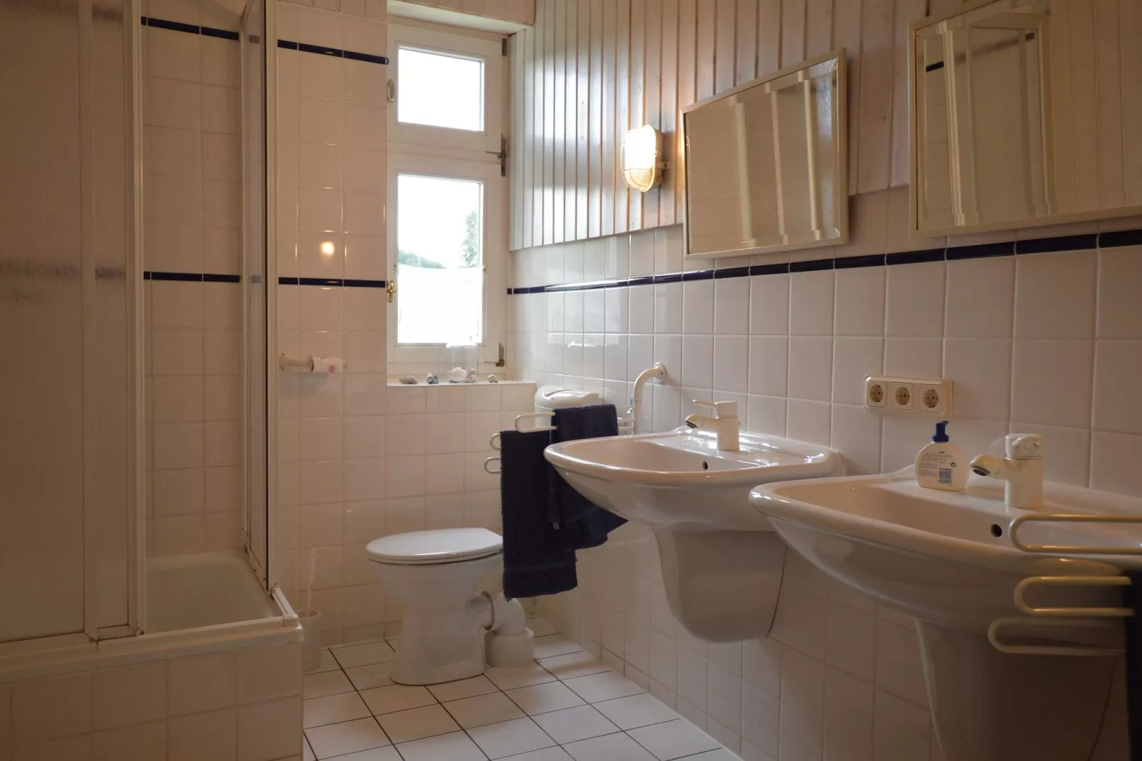 Ferienhaus Waldblick-Bathroom