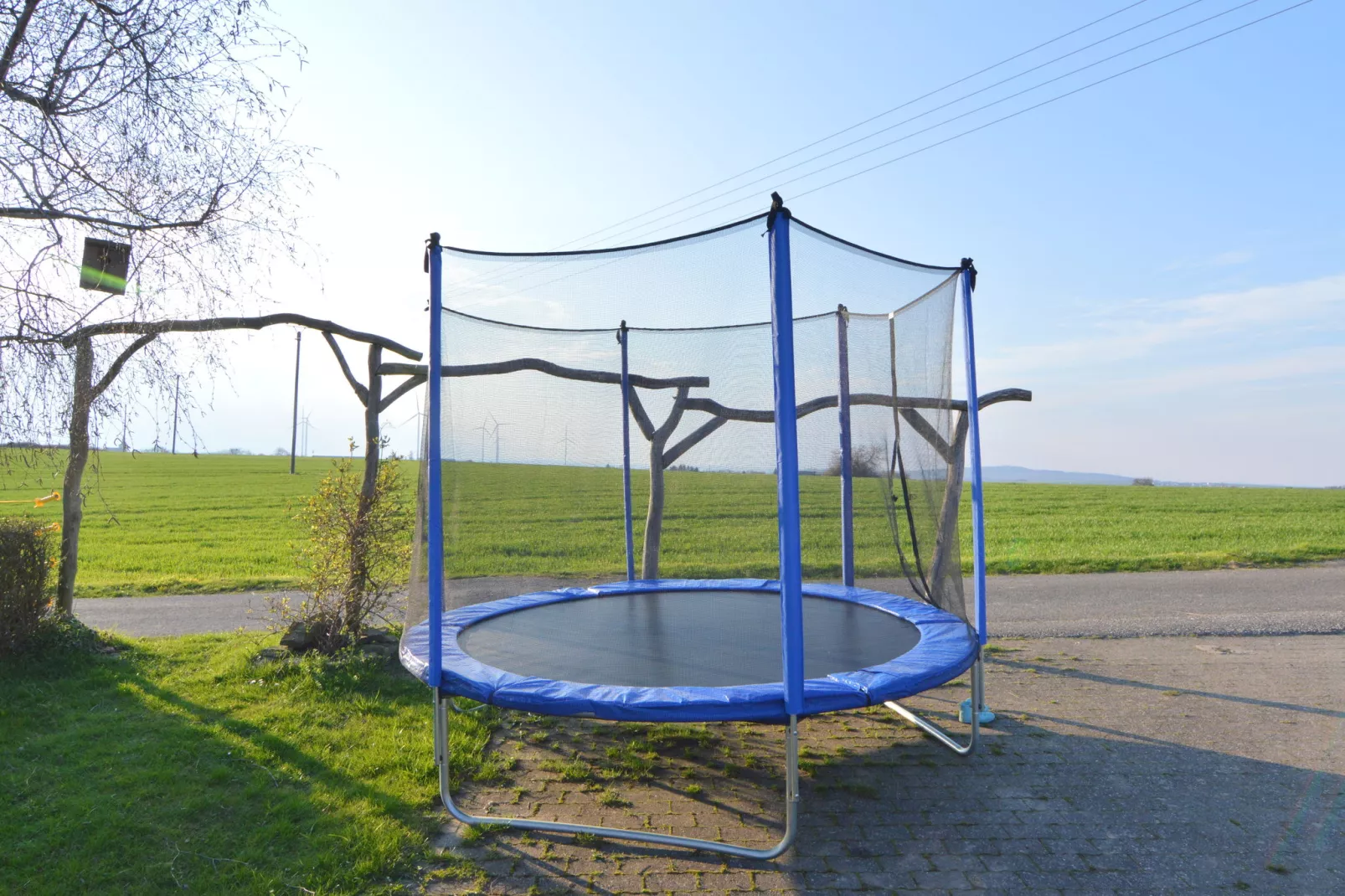 Petryhof-Installations