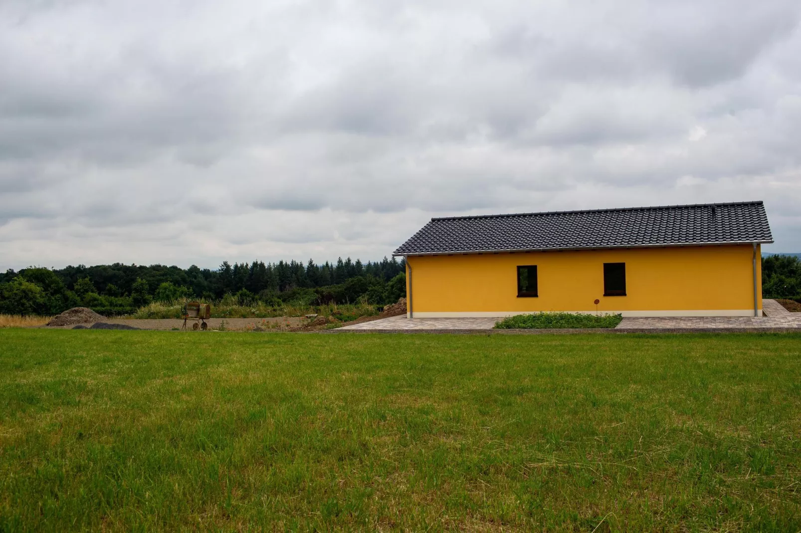 FEWO Eifelruhe-Exterior summer