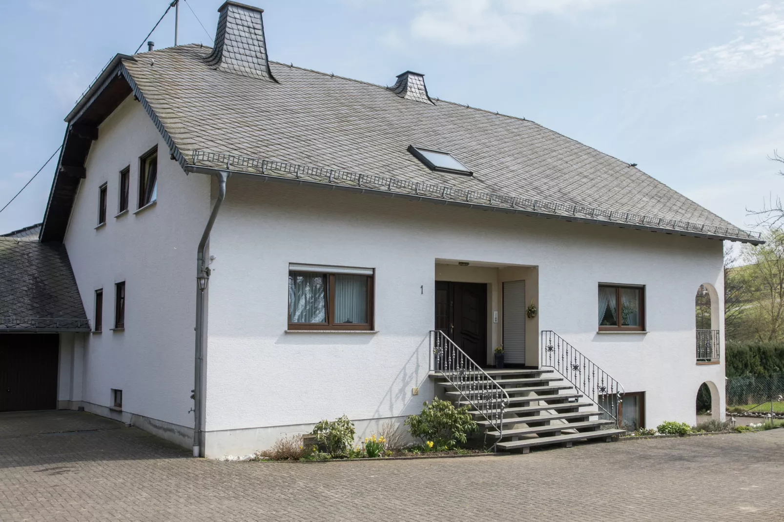 Im Elzbachtal EG-Exterior summer