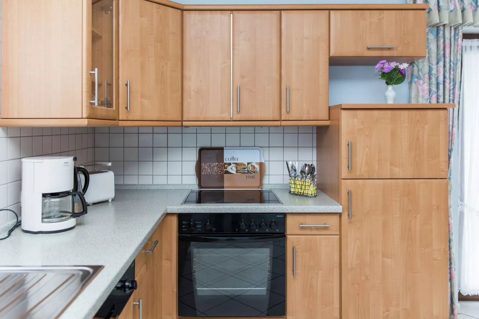 Im Elzbachtal EG-Kitchen