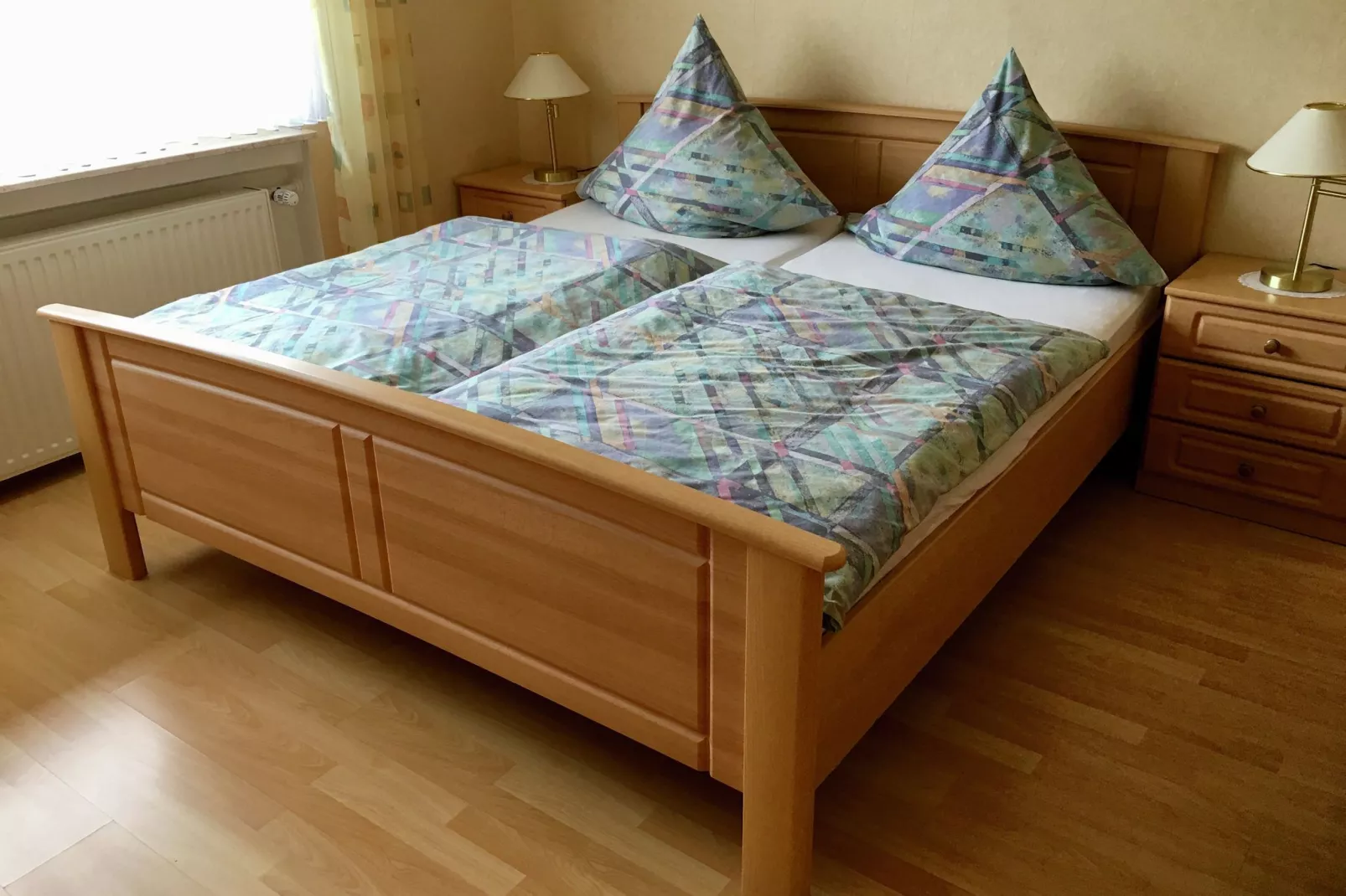 Mohr-Bedroom