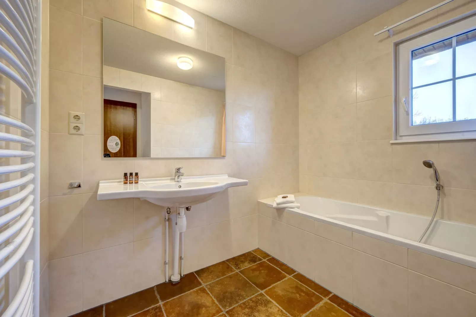 Ferienresort Cochem 17-Bathroom