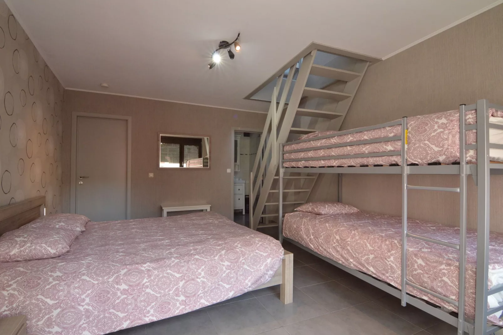 Der Große Schwarze Katz-Bedroom