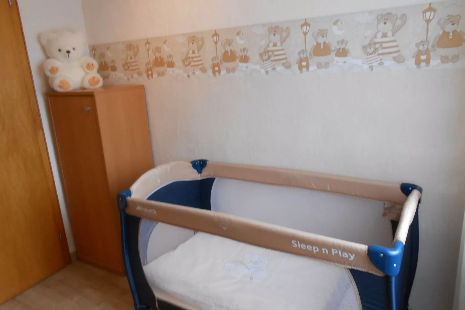 Ferienhaus Paula-Schlafzimmer
