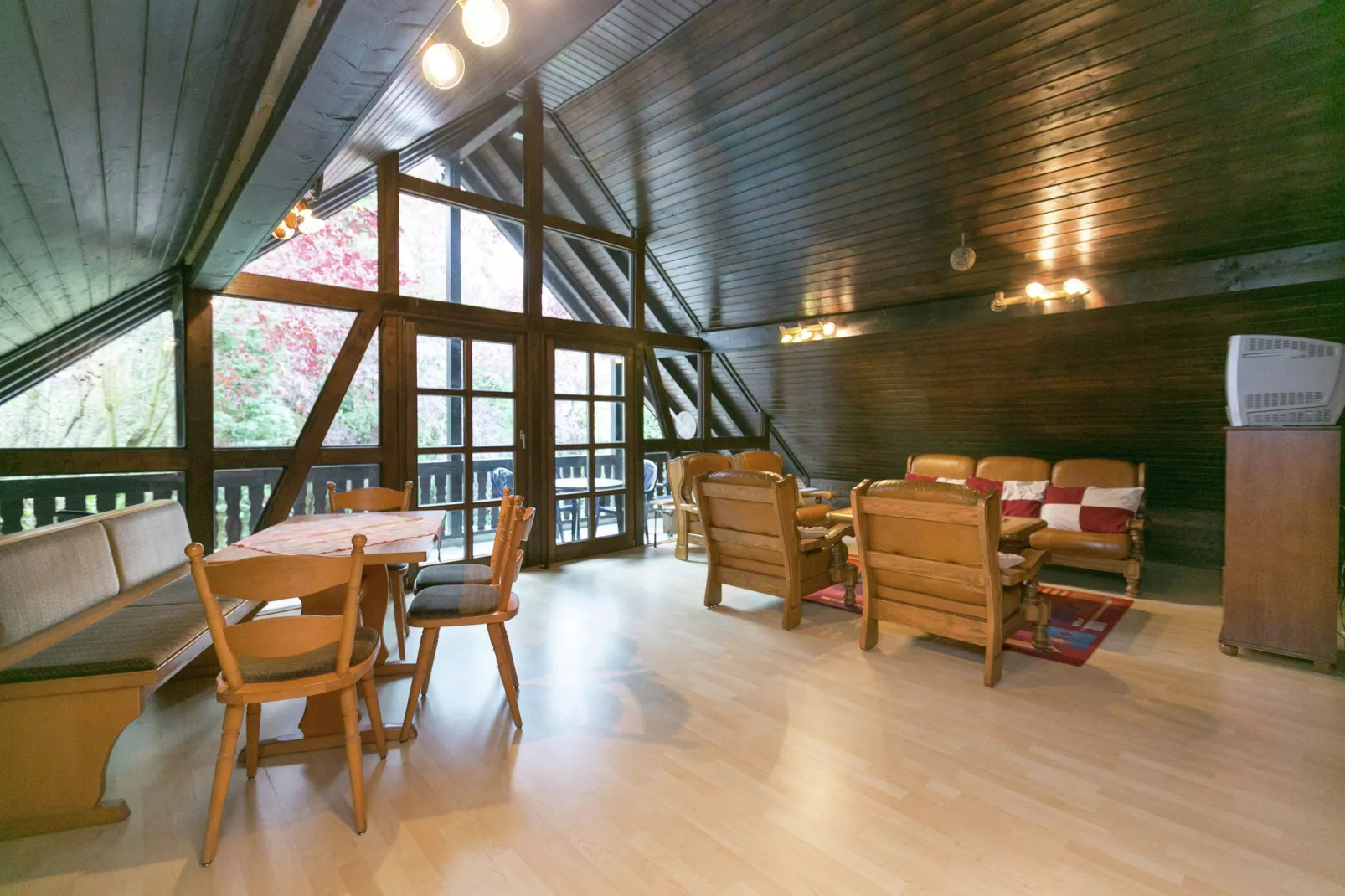 Tudor Lodge-Dining room