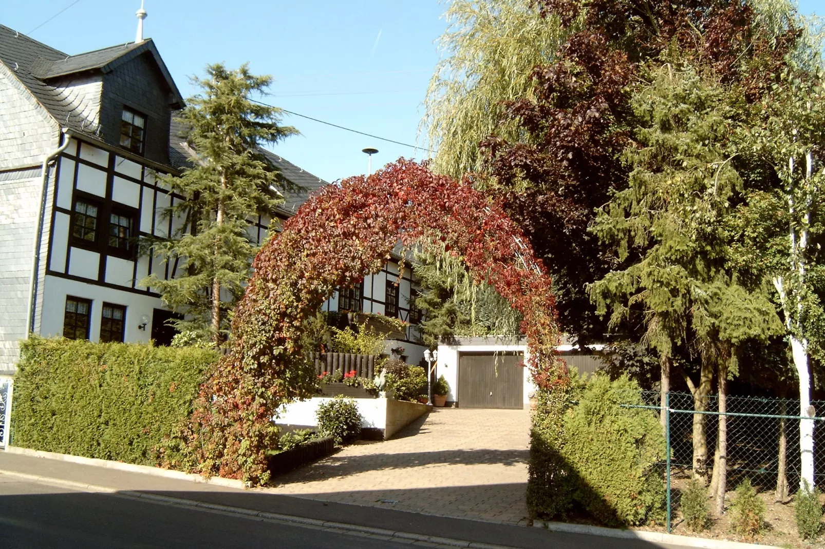 Tudor Lodge-Exterior summer