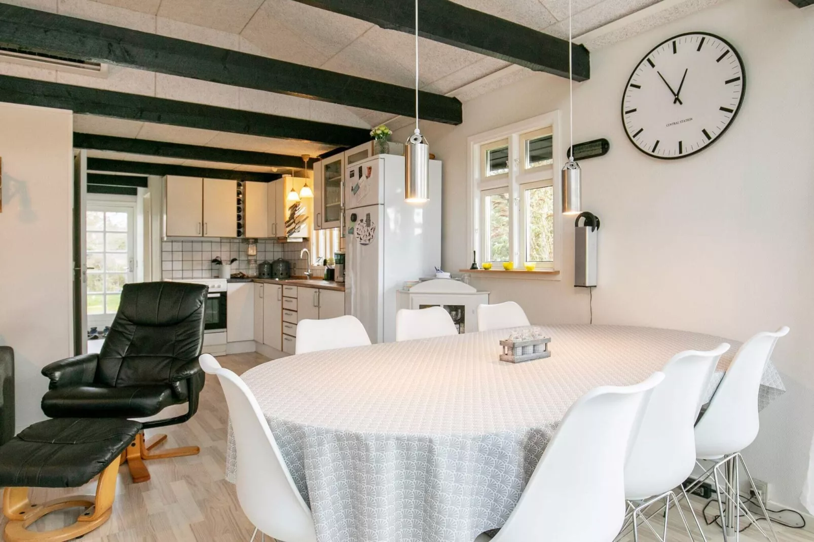 6 person holiday home in Løgstør-Indoor