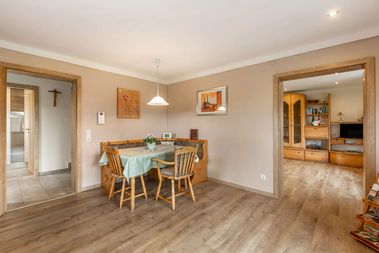 Dömer-Dining room