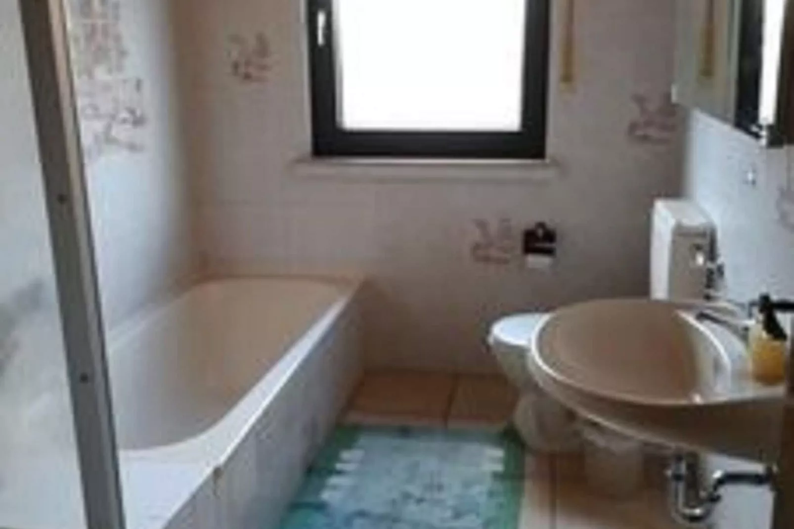 Ferienwohnung Silbecke-Badezimmer