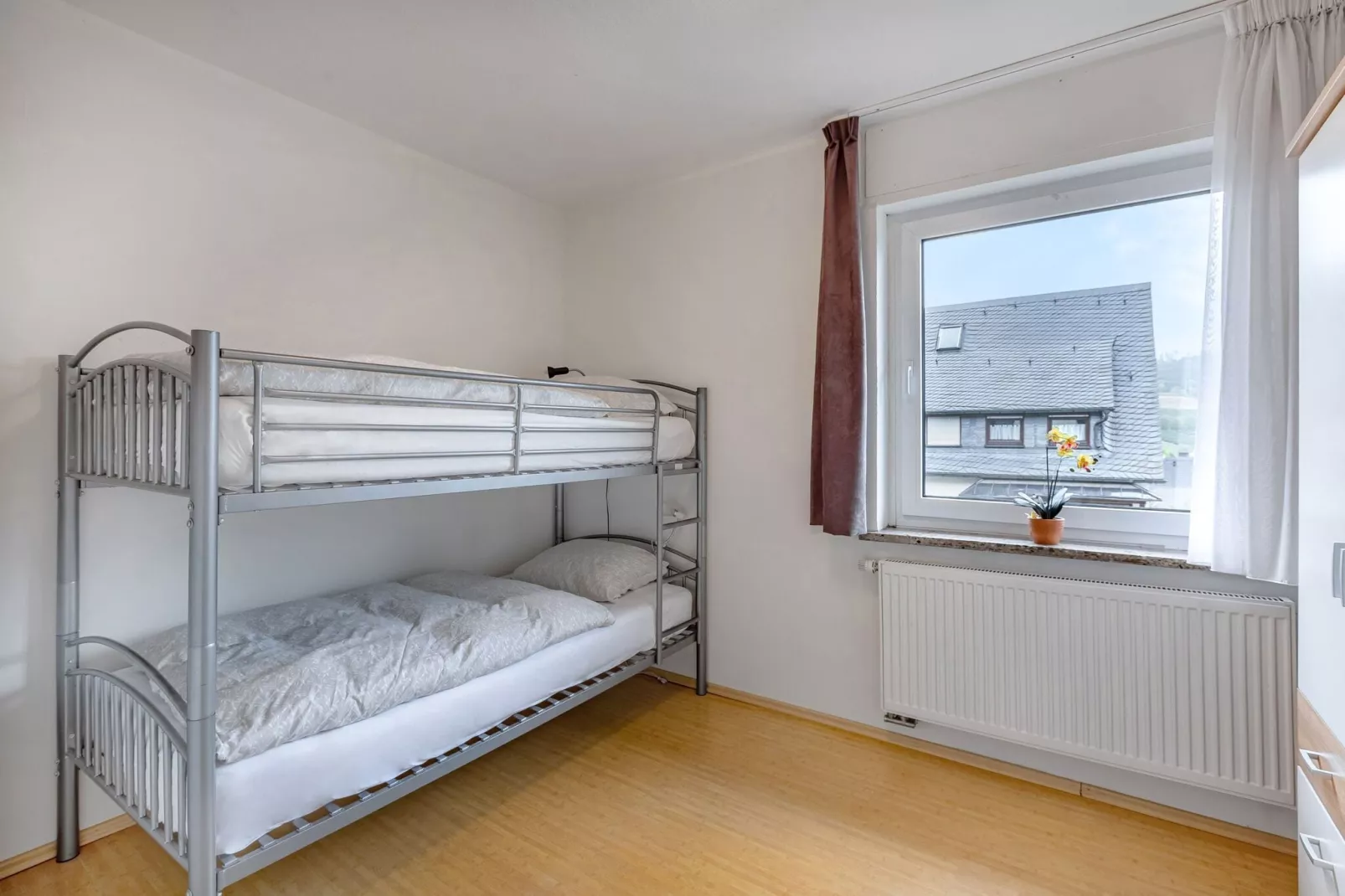 Agnes-Bedroom